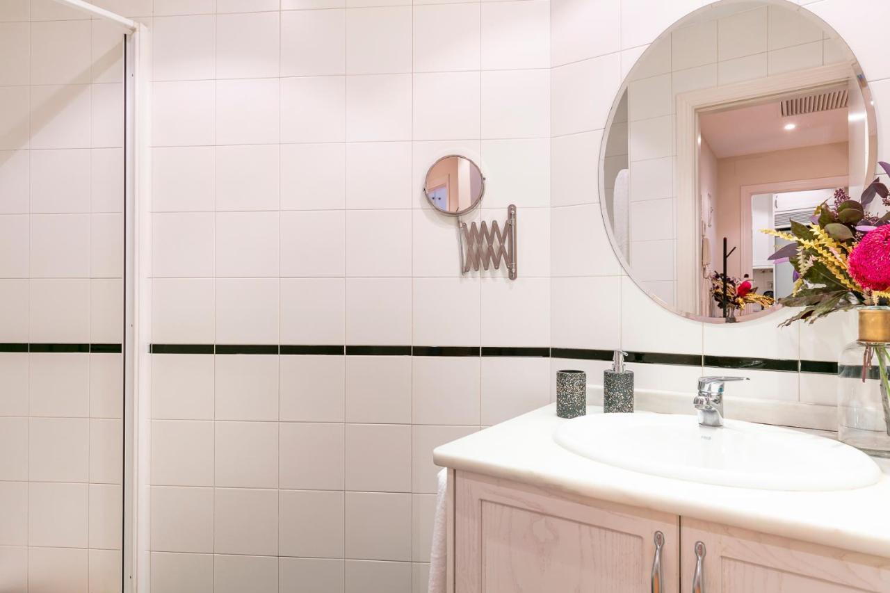 Luxury Belmont Puerta Del Sol Apartment Madrid Luaran gambar