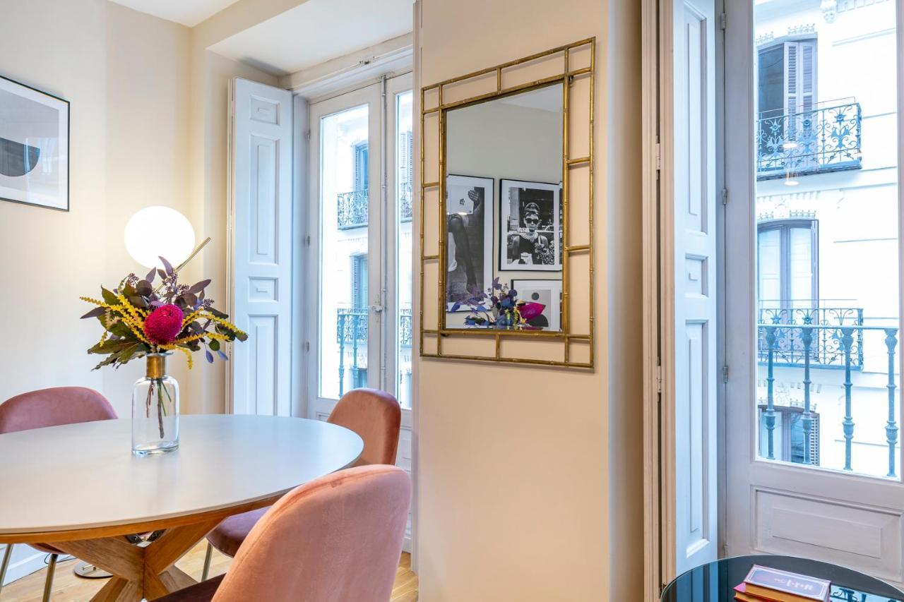Luxury Belmont Puerta Del Sol Apartment Madrid Luaran gambar