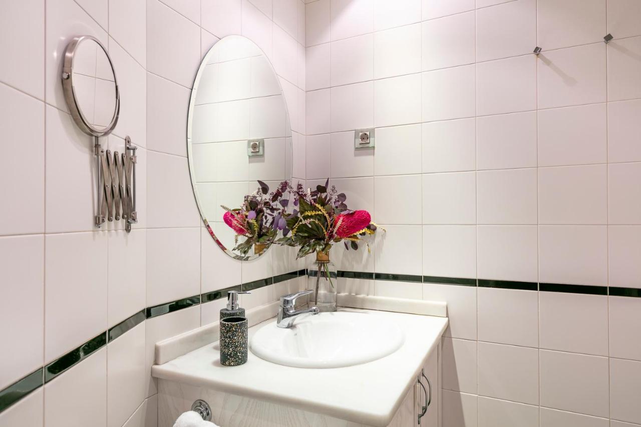 Luxury Belmont Puerta Del Sol Apartment Madrid Luaran gambar