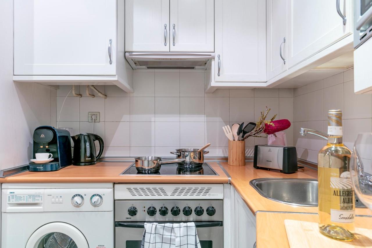 Luxury Belmont Puerta Del Sol Apartment Madrid Luaran gambar