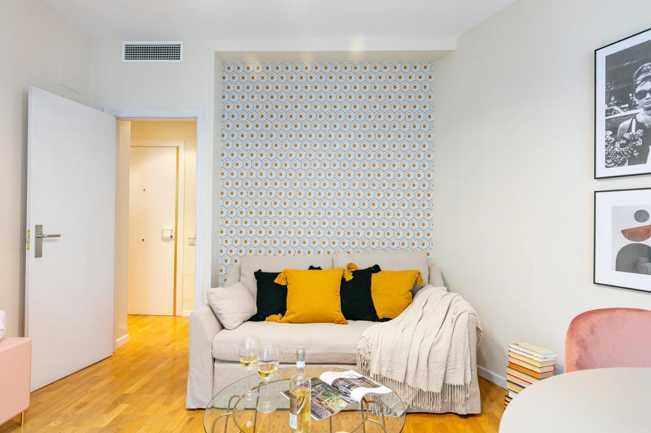 Luxury Belmont Puerta Del Sol Apartment Madrid Luaran gambar