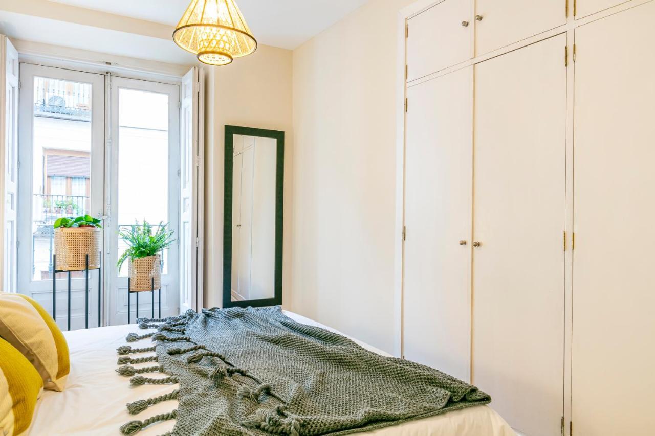 Luxury Belmont Puerta Del Sol Apartment Madrid Luaran gambar